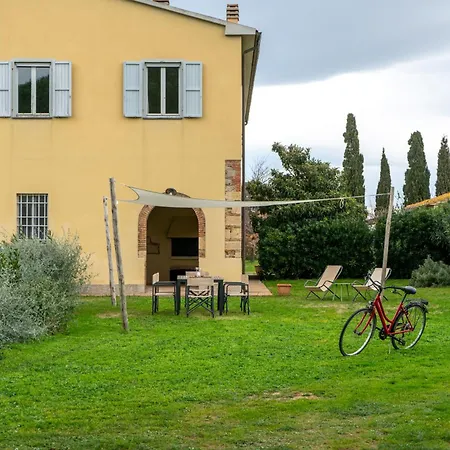 Podere Bellavista - Bella Valle Vakantieboerderij *