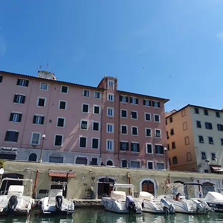 Lantgård Podere Bellavista - Bella Valle Vada